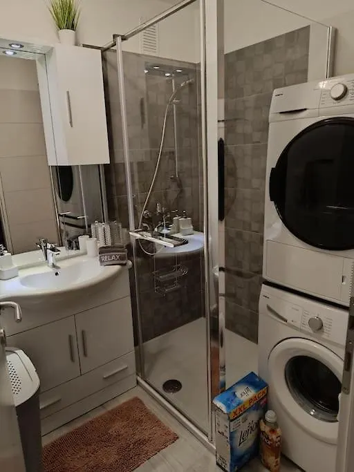 Apartman Mary Apartment Pula 0*,  Croatia