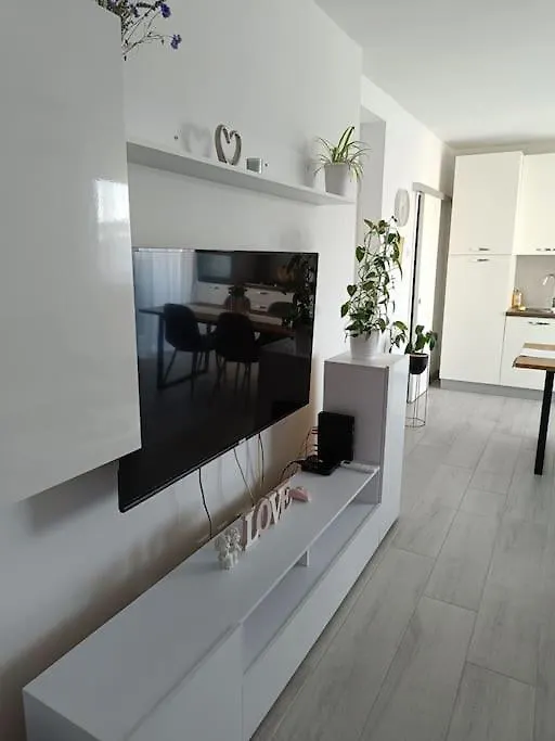 Apartman Mary Apartment Pula 0*,
