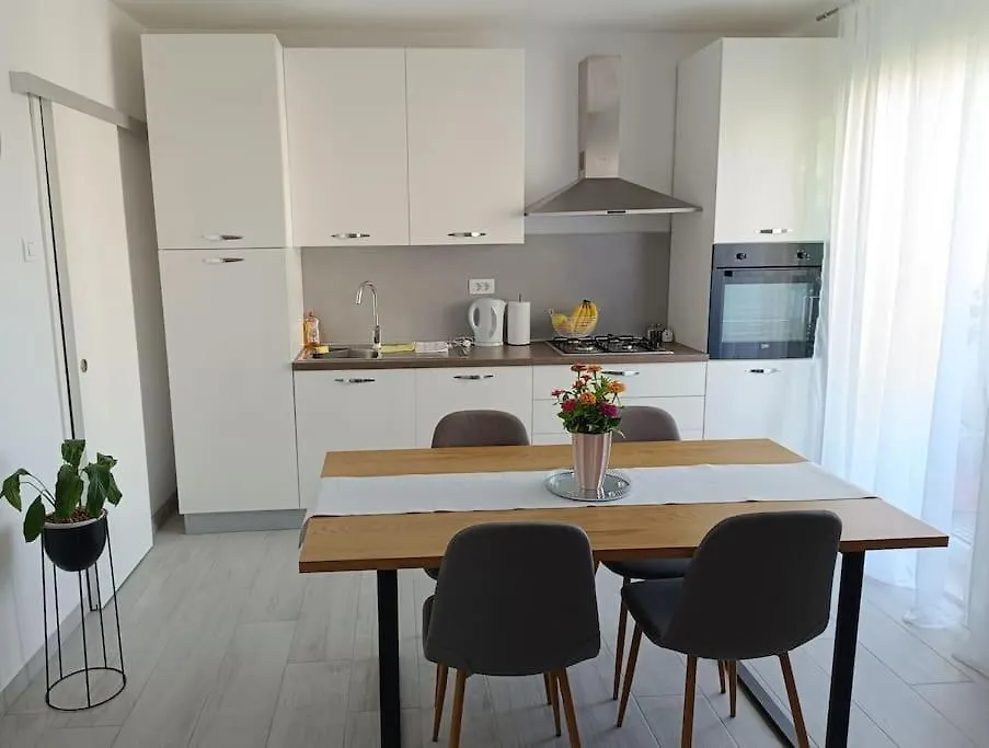 Apartman Mary Διαμέρισμα Πούλα